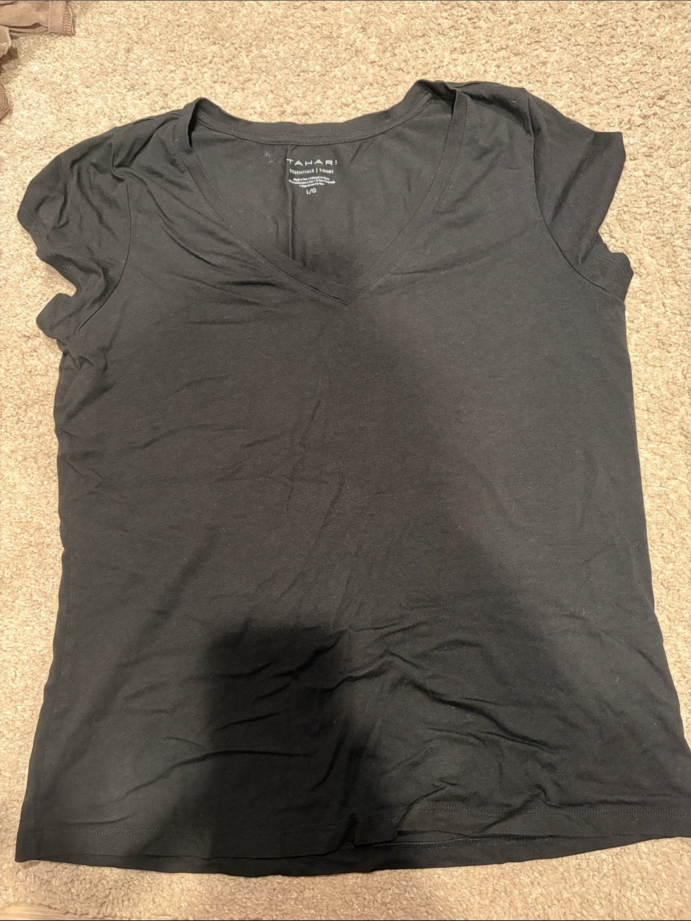 Tahari Black V-Neck Short Sleeve Tee